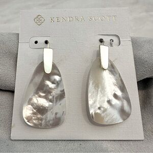 Kendra Scott Marty Drop Earrings Gold/vory Mother-Of-Pearl One Size